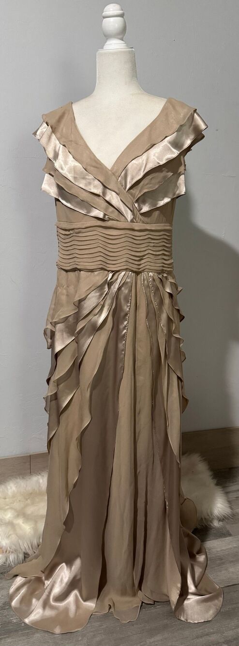 Tadashi Collection 100% Silk tiered dress 14